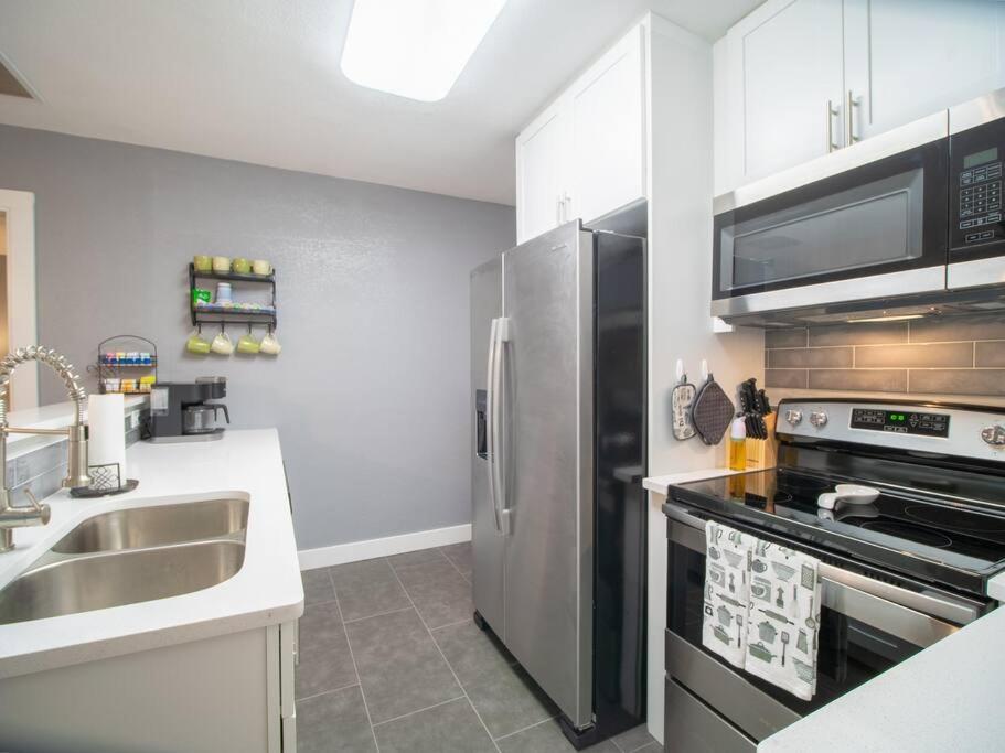 Homey Bungalow Convenient To Marietta And I-75! Luaran gambar